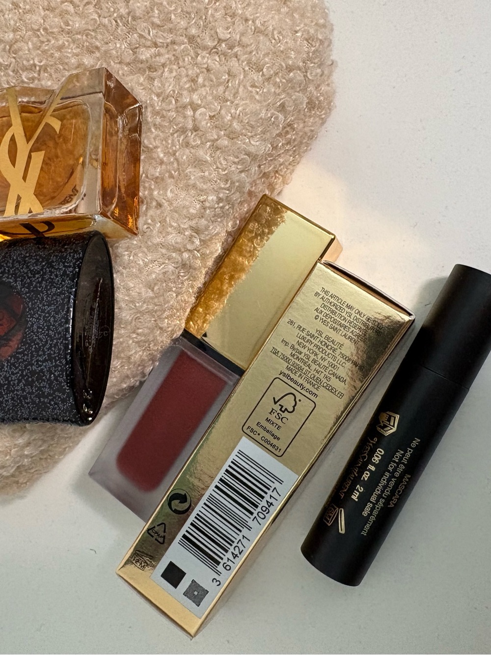 YSL Makeup set - Picture 5 of 9